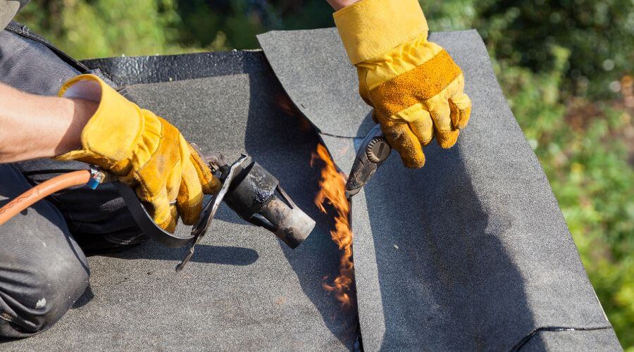 Professional Flat Roofing Installation in Tustin, MI